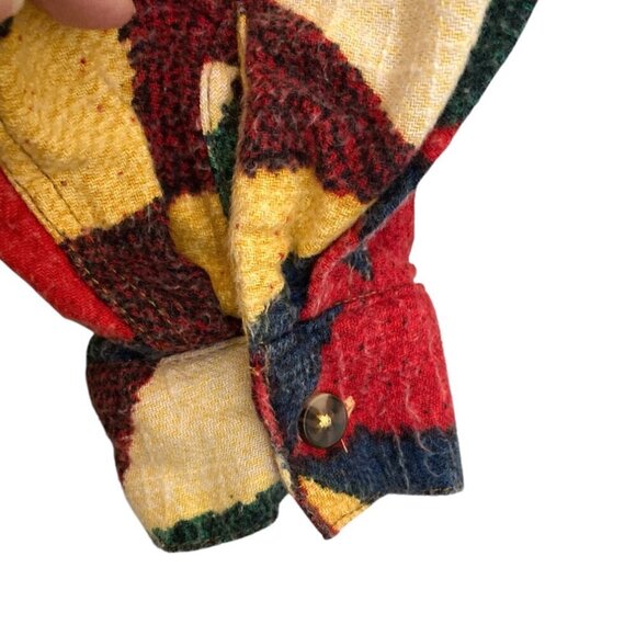 BDG by Urban Outfitters Brody Geometric Print Flannel Button Up Shirt Shacket - Picture 12 of 15